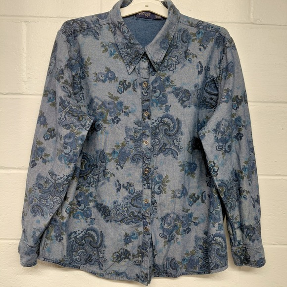 krazy kat Tops - Krazy Kat Reversible Women's Size XXL Button Up Floral 100% Cotton Denim Look